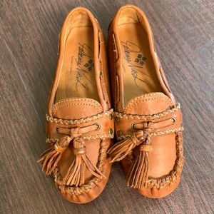 Patricia Nash italian leather flats. Size 6.5. Never worn.